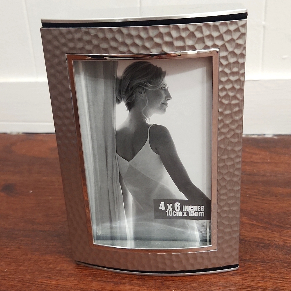 3/$20 Gorgeous Picture Frame and Photo Album